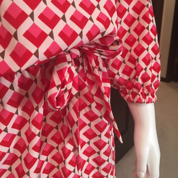 Old Navy Red Pink Grey Trellis Print Dress - Picture 5 of 8
